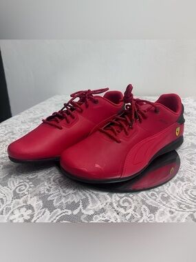 Puma Ferrari Red Sneakers Men Size 11 New Lightweight